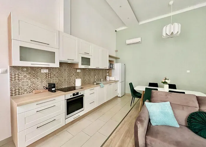 Rumbach Ii Freeparking *